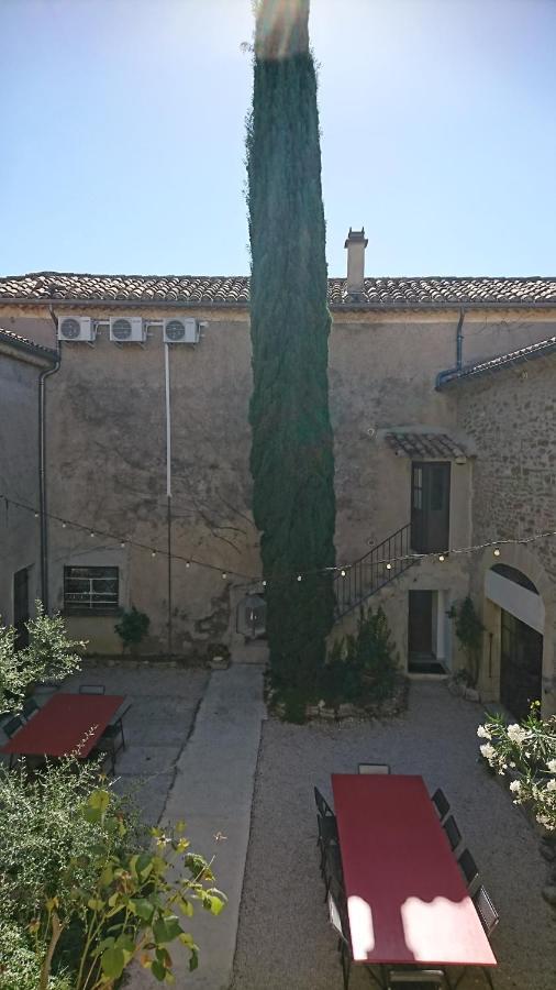 Le Mas Des Sorcières - Maison d'hôtes Valréas Esterno foto